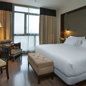 Nh Collection Hotel