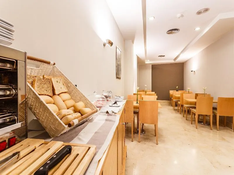 Hotel Aacr Museo Siviglia 3*,